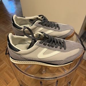 Retro Grey Rawlins Tretorn Sneakers. Size 6. Barely worn.